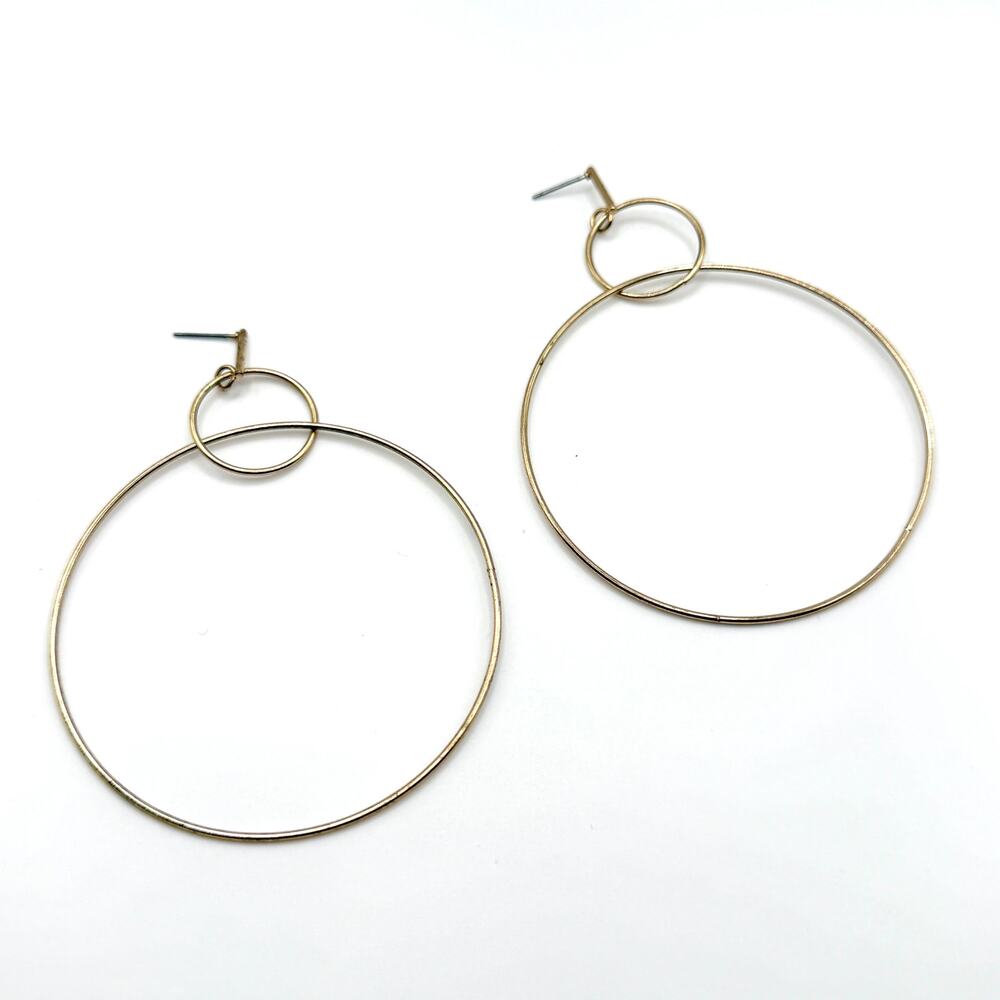 Vintage 70s Gold Tone Geometric Double Interlocking Hoop Dangle Earrings